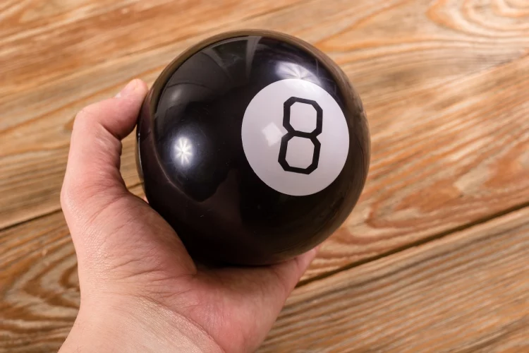 How many sides does the die in a Magic 8 Ball have?